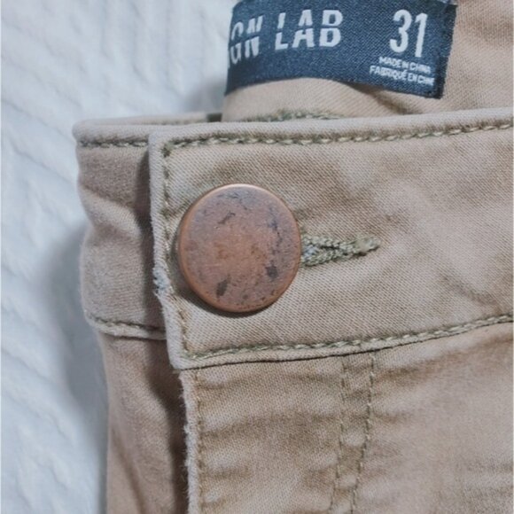 Design Lab Womens Mid Rise Sand Khaki Slim Straight Cargo Utility Pants- 31 - Picture 7 of 16